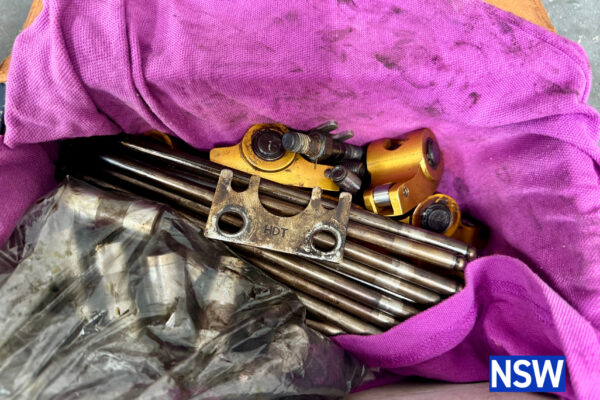 20251030_005352516_iOS