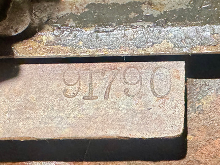 1001-28b